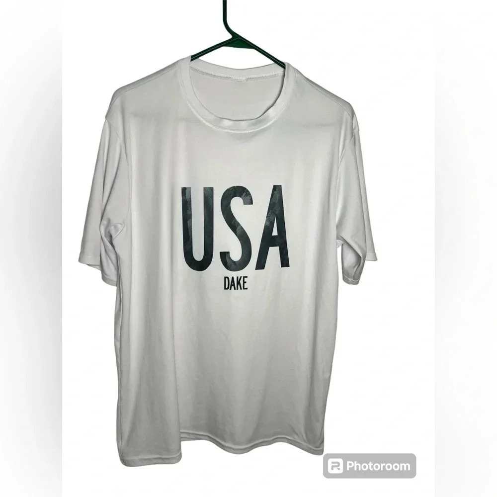 USA Kyle Dake Tshirt in Men’s Large